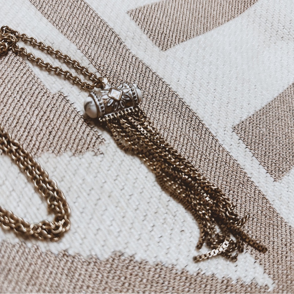 Silpada howlite boho heavyweight long necklace gold tone 33”